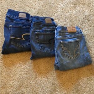 Bundle of 3 Capris. 2 American Eagle 1 Hollister